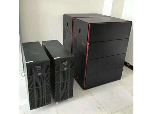 UPS不間斷電源1